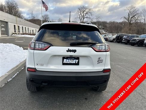 Certified 2022 Jeep Cherokee Latitude image 7