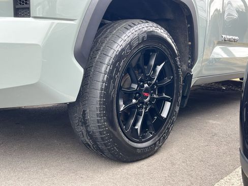 Used 2023 Toyota Tundra Limited image 8