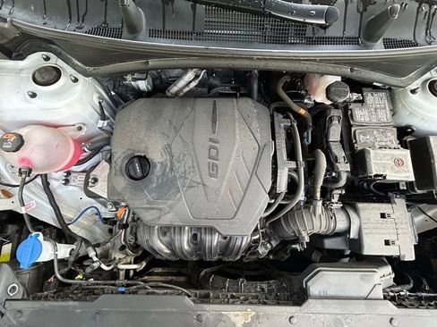 Used 2024 Kia Sportage SX FWD image 12