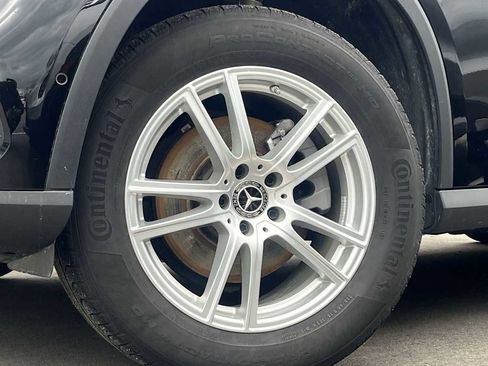 Used 2023 Mercedes-Benz GLC 300 4MATIC image 21