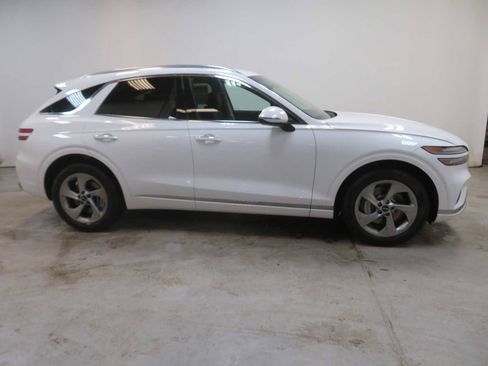 New 2026 Genesis GV70 2.5T Select AWD/4WD image 7