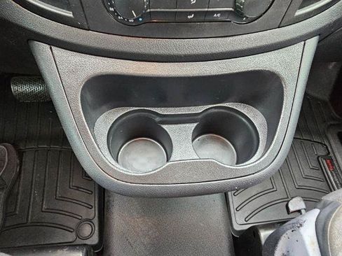 Used 2016 Mercedes-Benz Metris image 14