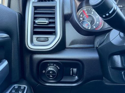 Used 2024 RAM 2500 Big Horn w/ Off Road Package image 20