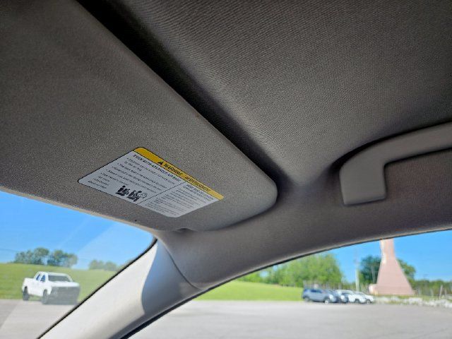 Used 2025 Nissan Sentra S FWD image 21