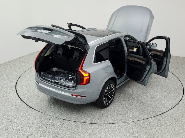 New 2026 Volvo XC90 B6 Plus w/ Protection Package Premier AWD/4WD image 40