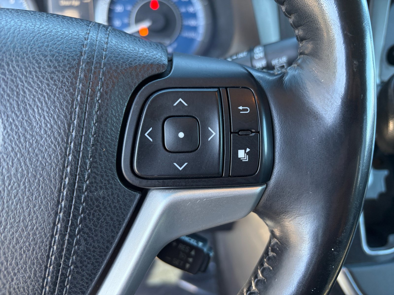 Used 2017 Toyota Sienna Limited AWD/4WD image 15
