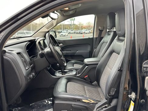 Used 2015 Chevrolet Colorado Z71 AWD/4WD image 14