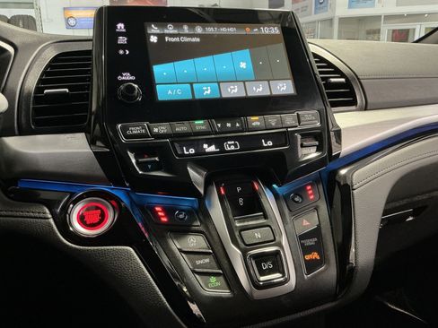 Used 2024 Honda Odyssey Touring image 22