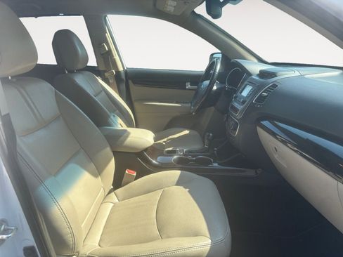 Used 2015 Kia Sorento EX FWD image 15