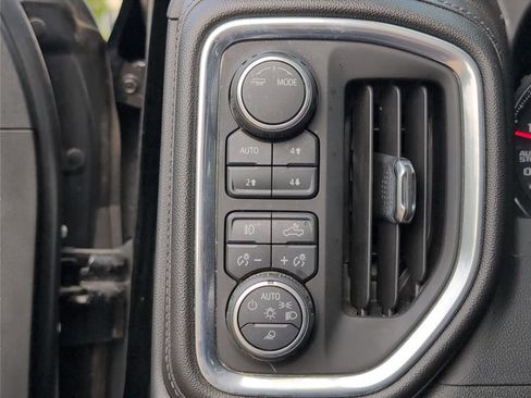 Used 2020 Chevrolet Silverado 1500 LT Trail Boss image 25