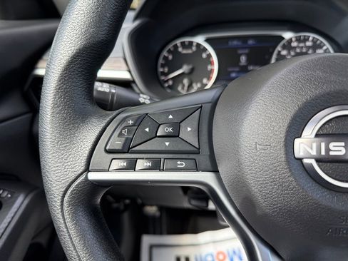 Used 2024 Nissan Altima 2.5 SV image 28