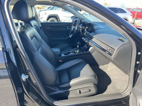 Certified 2022 Honda Civic Touring image 32