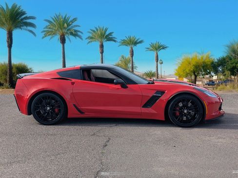 Used 2016 Chevrolet Corvette Z06 w/ 2LZ Preferred Equipment Group image 6