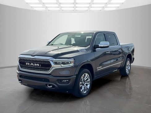 Used 2022 RAM 1500 Limited w/ Body Color Bumper Group AWD/4WD image 7