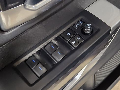 Used 2024 Toyota Tundra Platinum image 44