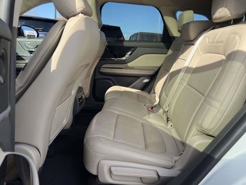 Certified 2021 Lincoln Corsair Reserve w/ Equipment Group 201A image 14