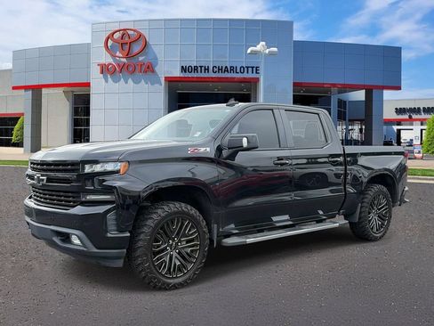Used 2019 Chevrolet Silverado 1500 RST AWD/4WD image 3