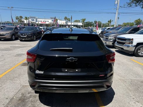 Used 2024 Chevrolet Trax RS w/ Driver Confidence Package image 5