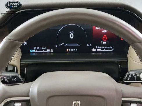 Used 2022 Lincoln Nautilus Reserve AWD/4WD image 29