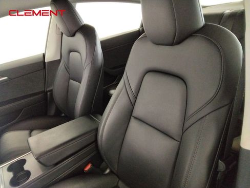 Used 2023 Tesla Model 3 Standard Range image 26