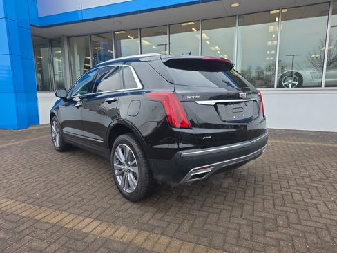 Used 2025 Cadillac XT5 Premium Luxury image 3