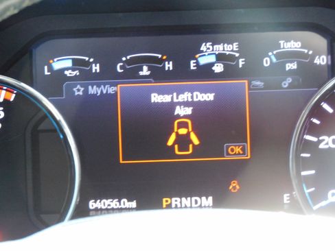 Used 2020 Ford F250 Lariat w/ Lariat Value Package image 21