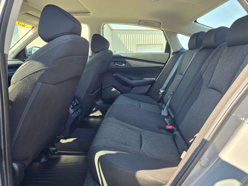 Used 2025 Honda Accord SE image 14
