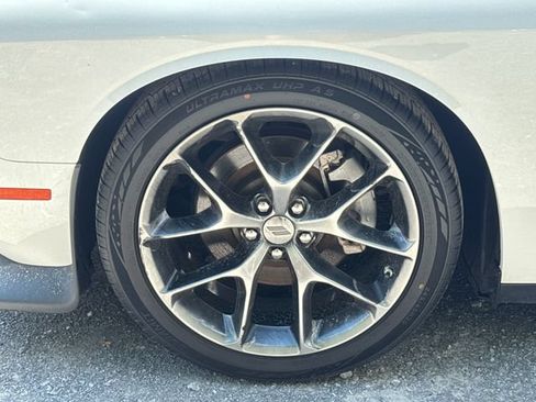 Used 2022 Dodge Challenger GT RWD image 22