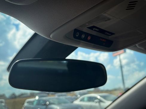 Used 2018 Chevrolet Malibu LS FWD image 12