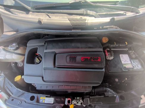 Used 2015 FIAT 500 Pop FWD image 11