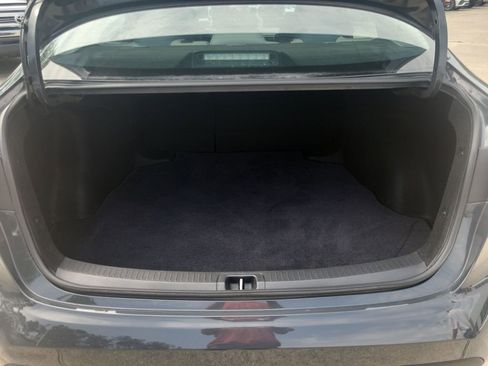 Used 2023 Toyota Corolla LE FWD image 30