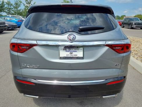 Used 2023 Buick Enclave Essence w/ Experience Buick Package AWD/4WD image 6