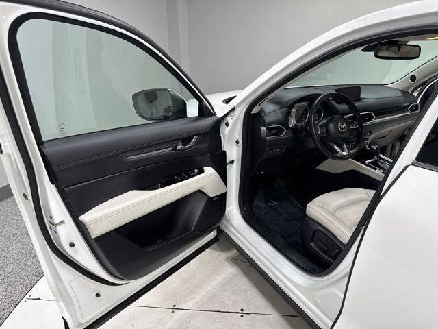 Used 2018 MAZDA CX-5 Grand Touring w/ Premium Package AWD/4WD image 12