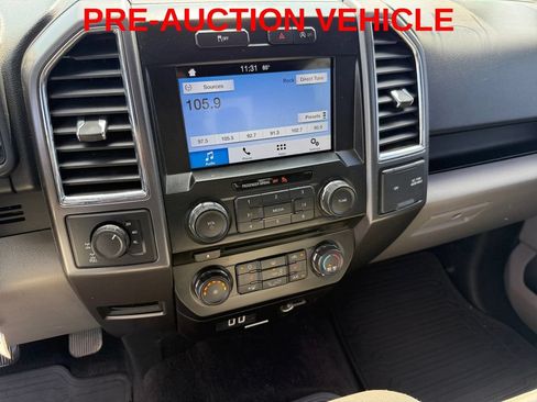 Used 2016 Ford F150 XLT w/ Equipment Group 302A Luxury AWD/4WD image 17