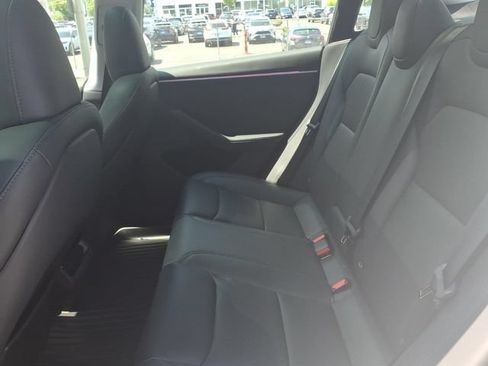 Used 2024 Tesla Model 3 Long Range AWD/4WD image 16