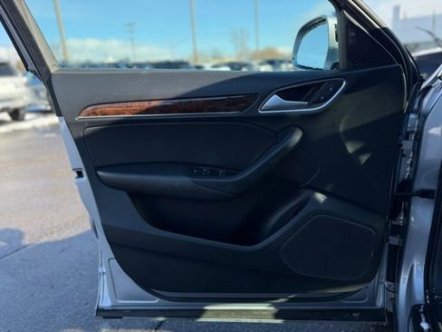 Used 2018 Audi Q3 2.0T Premium Plus image 13