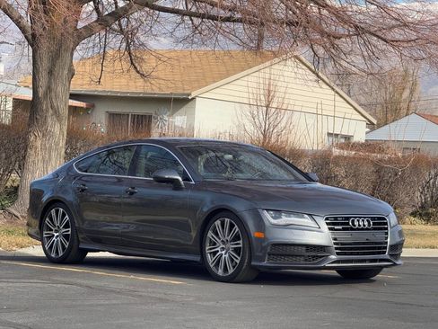 Used 2013 Audi A7 3.0T Prestige w/ Prestige Pkg image 3