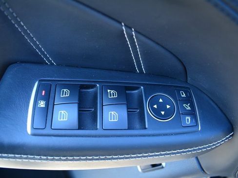 Used 2015 Mercedes-Benz ML 63 AMG 4MATIC image 17