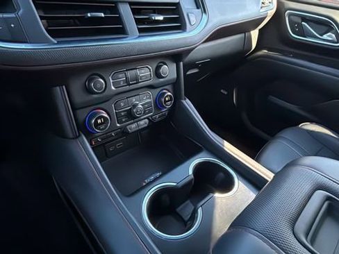 Used 2023 Chevrolet Suburban RST w/ Sport Performance Package image 14