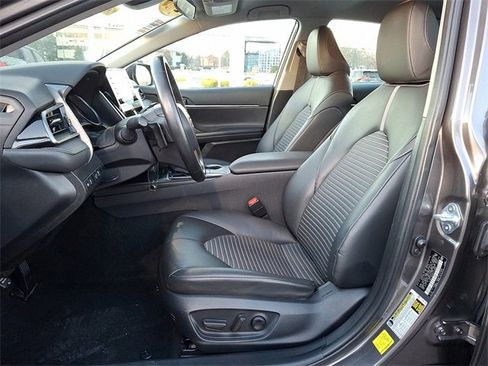 Certified 2023 Toyota Camry SE image 14
