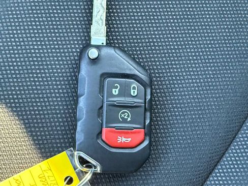 Used 2023 Jeep Wrangler Sport AWD/4WD image 31