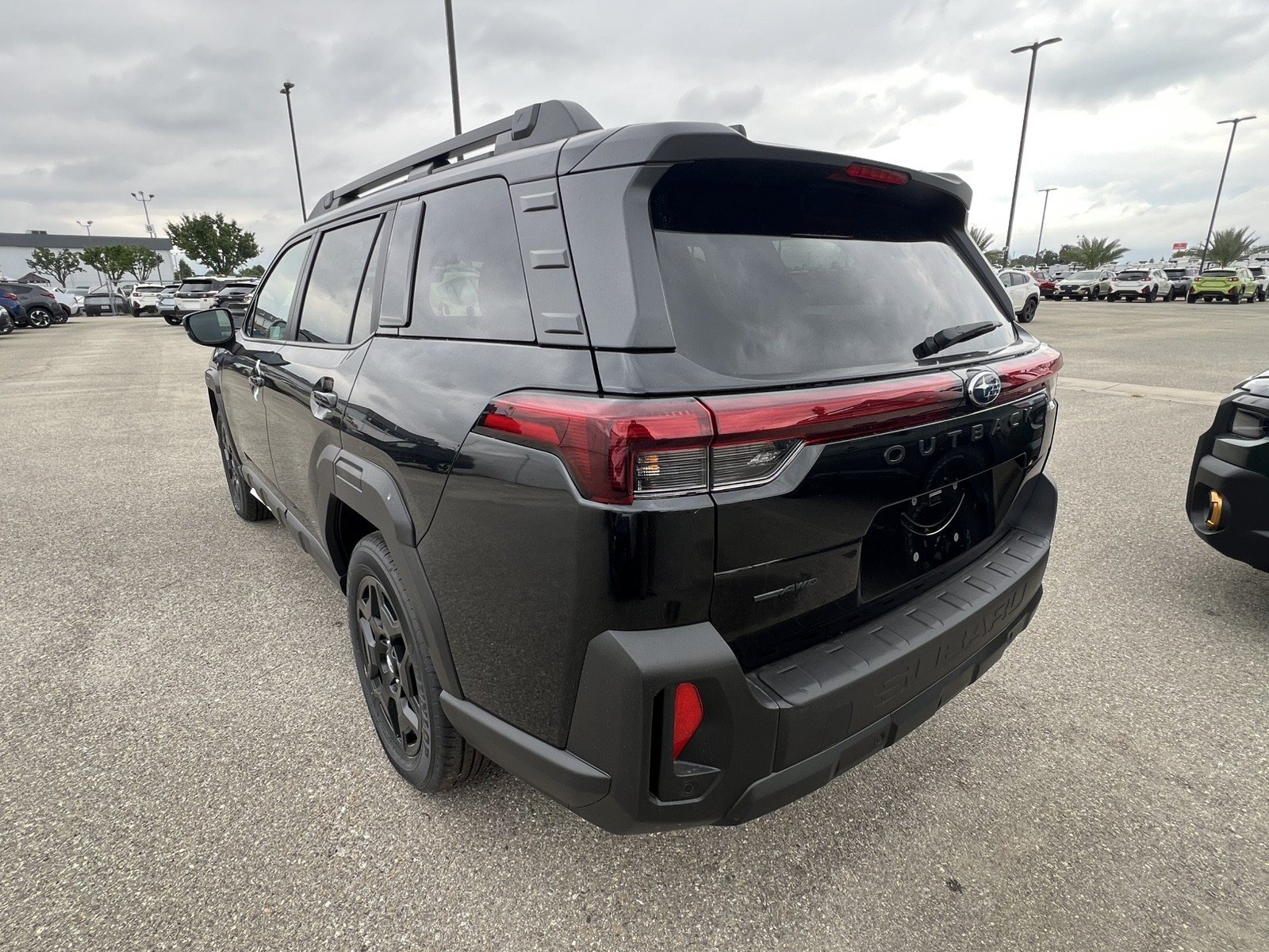 New 2026 Subaru Outback Limited AWD/4WD image 4
