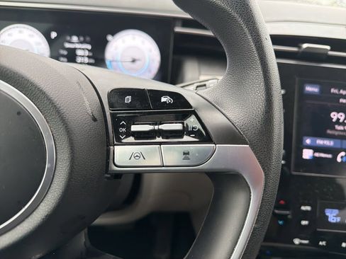 Used 2024 Hyundai Tucson SEL FWD image 28