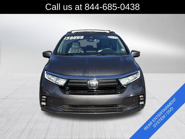 Used 2023 Honda Odyssey Elite image 2