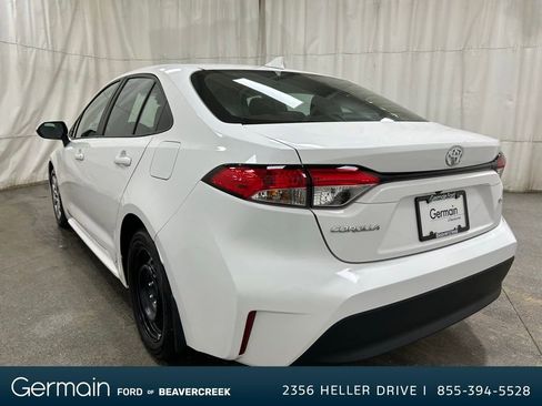 Used 2025 Toyota Corolla LE image 5