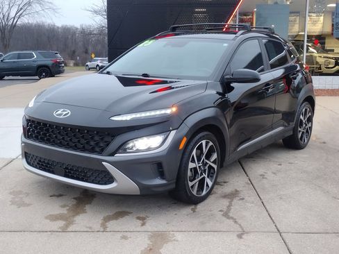 Used 2023 Hyundai Kona Limited image 1