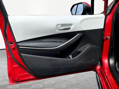 Used 2021 Toyota Corolla SE w/ Carpet Mat Package (TMS) FWD image 18