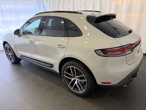 Certified 2026 Porsche Macan S AWD/4WD image 3