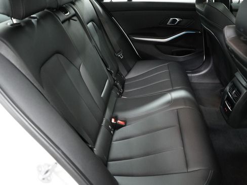Used 2024 BMW 330i xDrive Sedan AWD/4WD image 29
