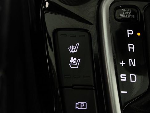 Used 2024 Kia Seltos SX w/ SX Sunroof Package AWD/4WD image 27